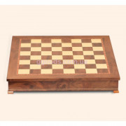 Шахматная доска деревянная с местом для фигур