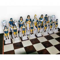 Шахматные фигуры "Римляне и египтяне"