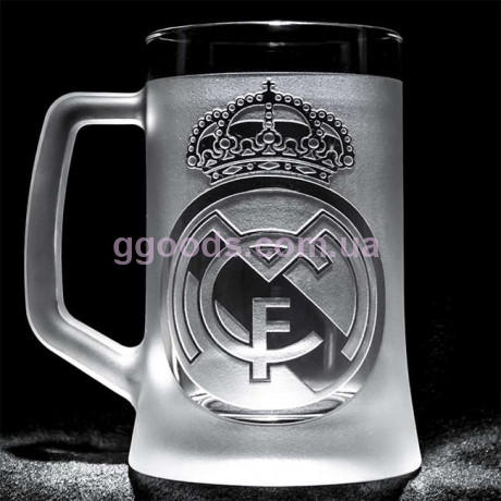 Пивной бокал Реал Мадрид на подарок с гравировкой