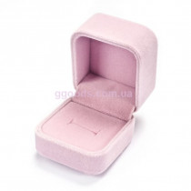 Бархатная коробочка для кольца розовая