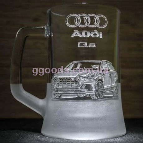 Бокал для пива Audi Q8 Ауди Ку 8 подарочный с гравировкой