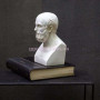 Бюст Аристотеля декоративный из гипса белый 19 см 
